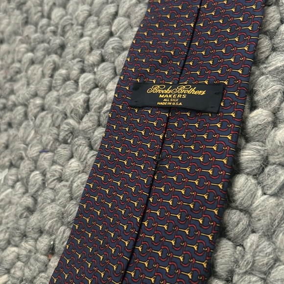 Brooks Brothers Blue Red Printed Tie - Picture 5 of 5